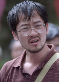 被玩弄的三个男人